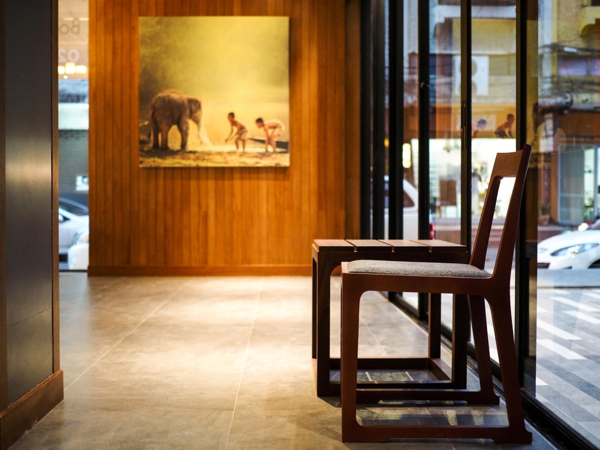 130 Hotel & Residence Bangkok Ngoại thất bức ảnh