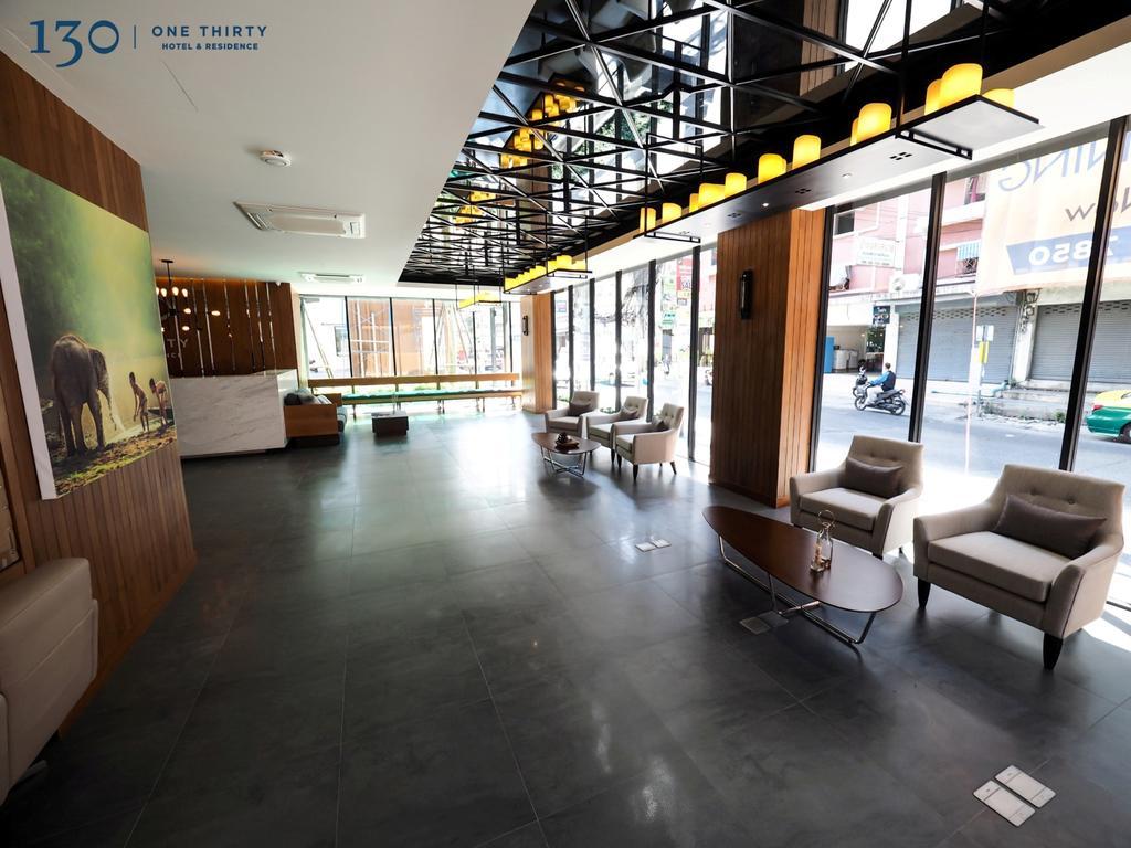 130 Hotel & Residence Bangkok Ngoại thất bức ảnh