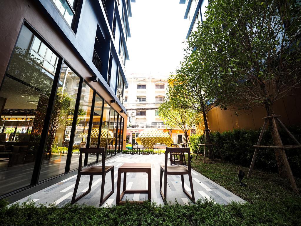 130 Hotel & Residence Bangkok Ngoại thất bức ảnh
