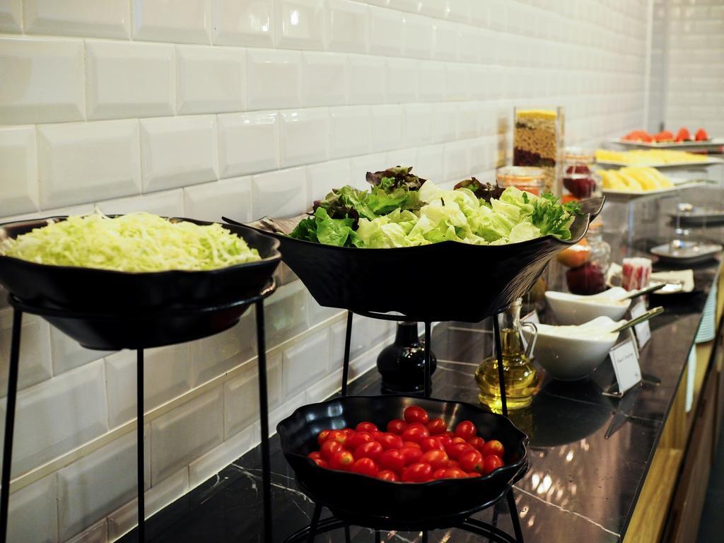 130 Hotel & Residence Bangkok Ngoại thất bức ảnh